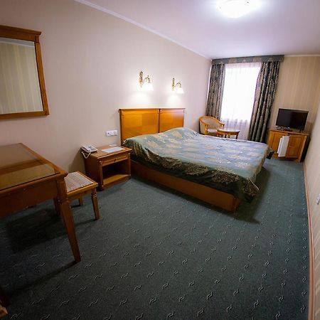 Hotel Edem Караганда Экстерьер фото