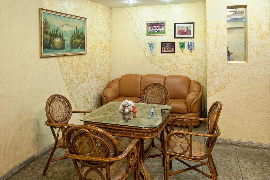 Hotel Edem Караганда Экстерьер фото