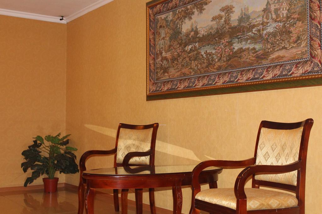 Hotel Edem Караганда Экстерьер фото