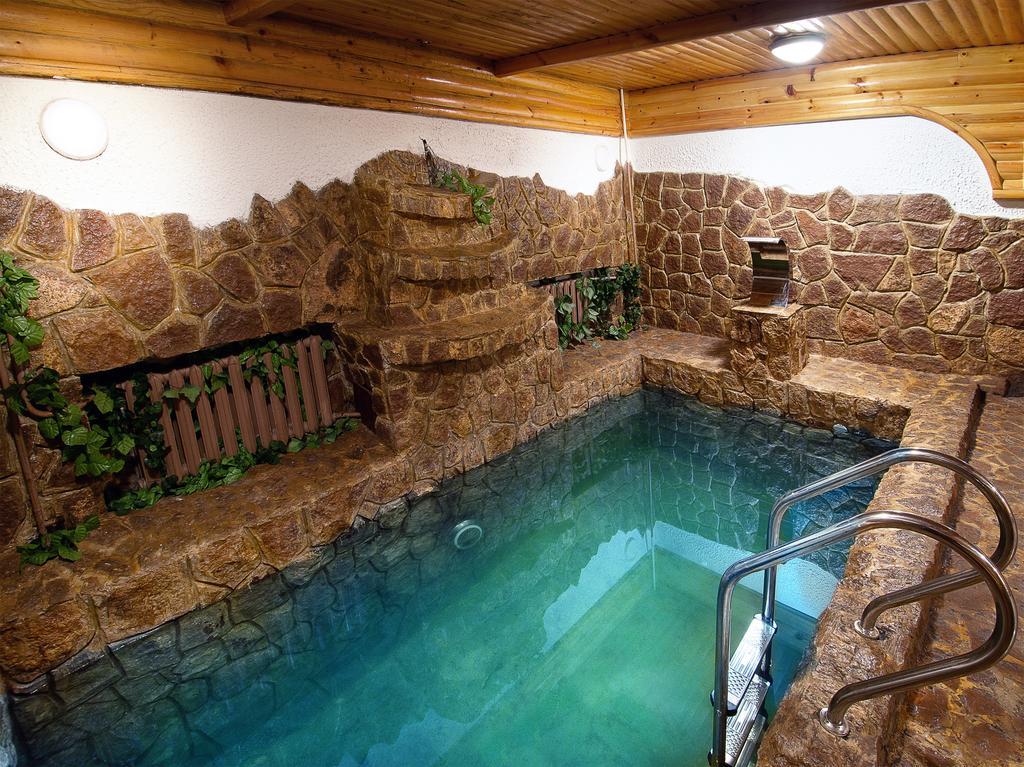 Hotel Edem Караганда Экстерьер фото