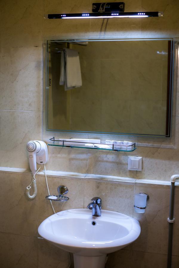 Hotel Edem Караганда Экстерьер фото