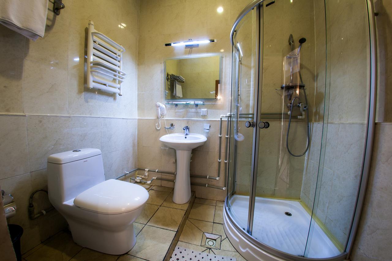 Hotel Edem Караганда Экстерьер фото