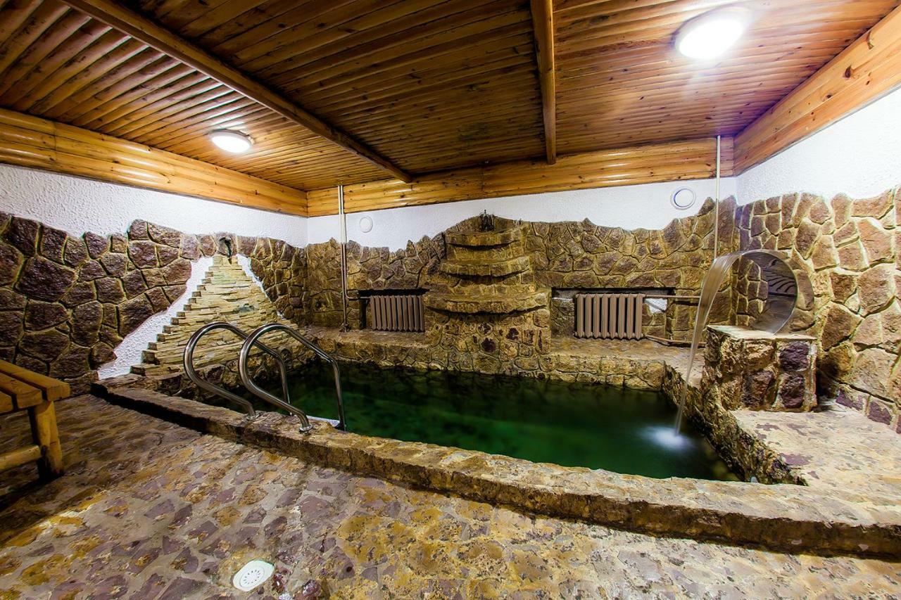 Hotel Edem Караганда Экстерьер фото
