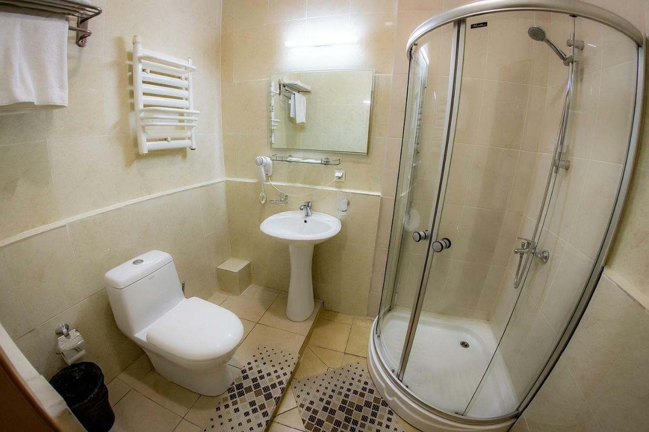 Hotel Edem Караганда Экстерьер фото