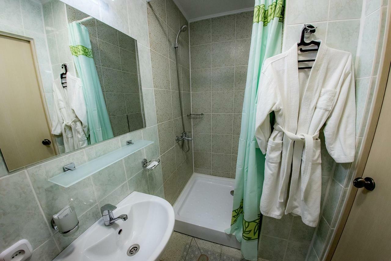 Hotel Edem Караганда Экстерьер фото